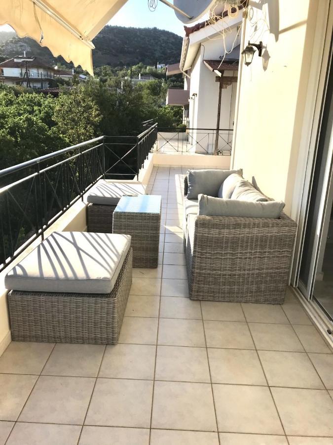 Beautiful Maisonette With A View To The Mountains And The Sea Agia Marina  Екстериор снимка