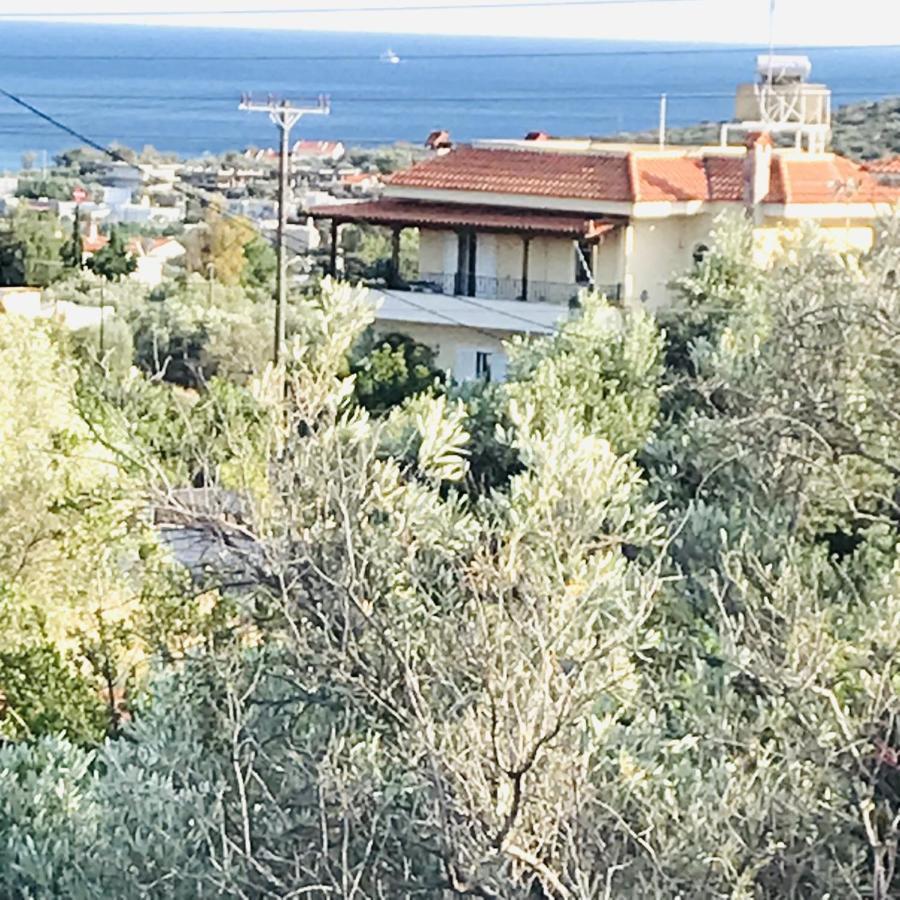 Beautiful Maisonette With A View To The Mountains And The Sea Agia Marina  Екстериор снимка