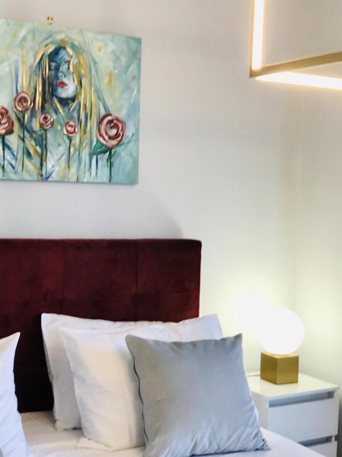 Beautiful Maisonette With A View To The Mountains And The Sea Agia Marina  Екстериор снимка