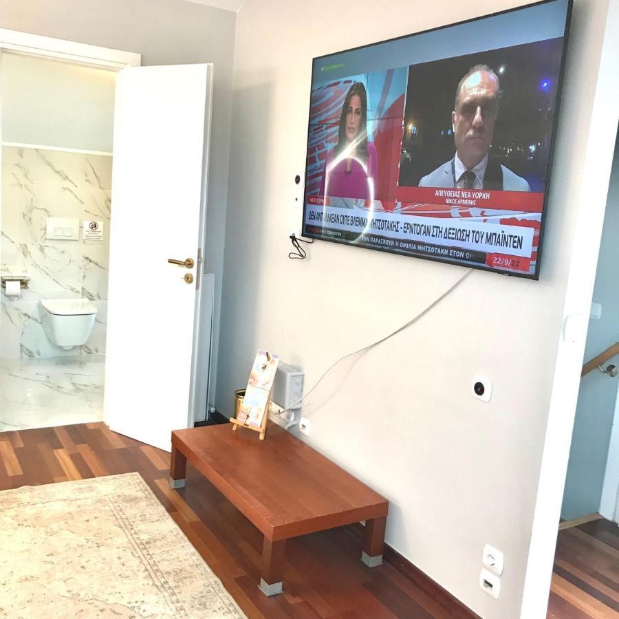 Beautiful Maisonette With A View To The Mountains And The Sea Agia Marina  Екстериор снимка