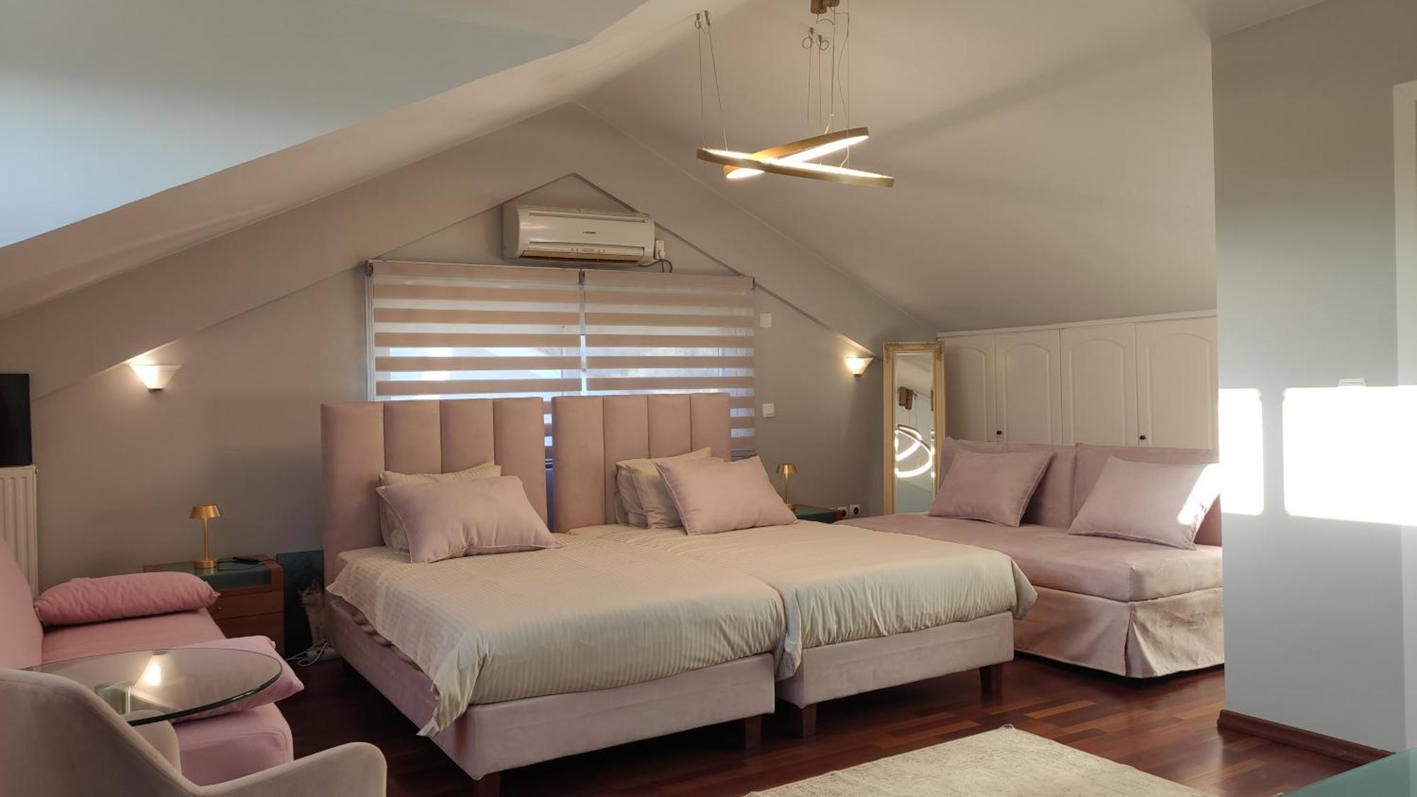 Beautiful Maisonette With A View To The Mountains And The Sea Agia Marina  Екстериор снимка