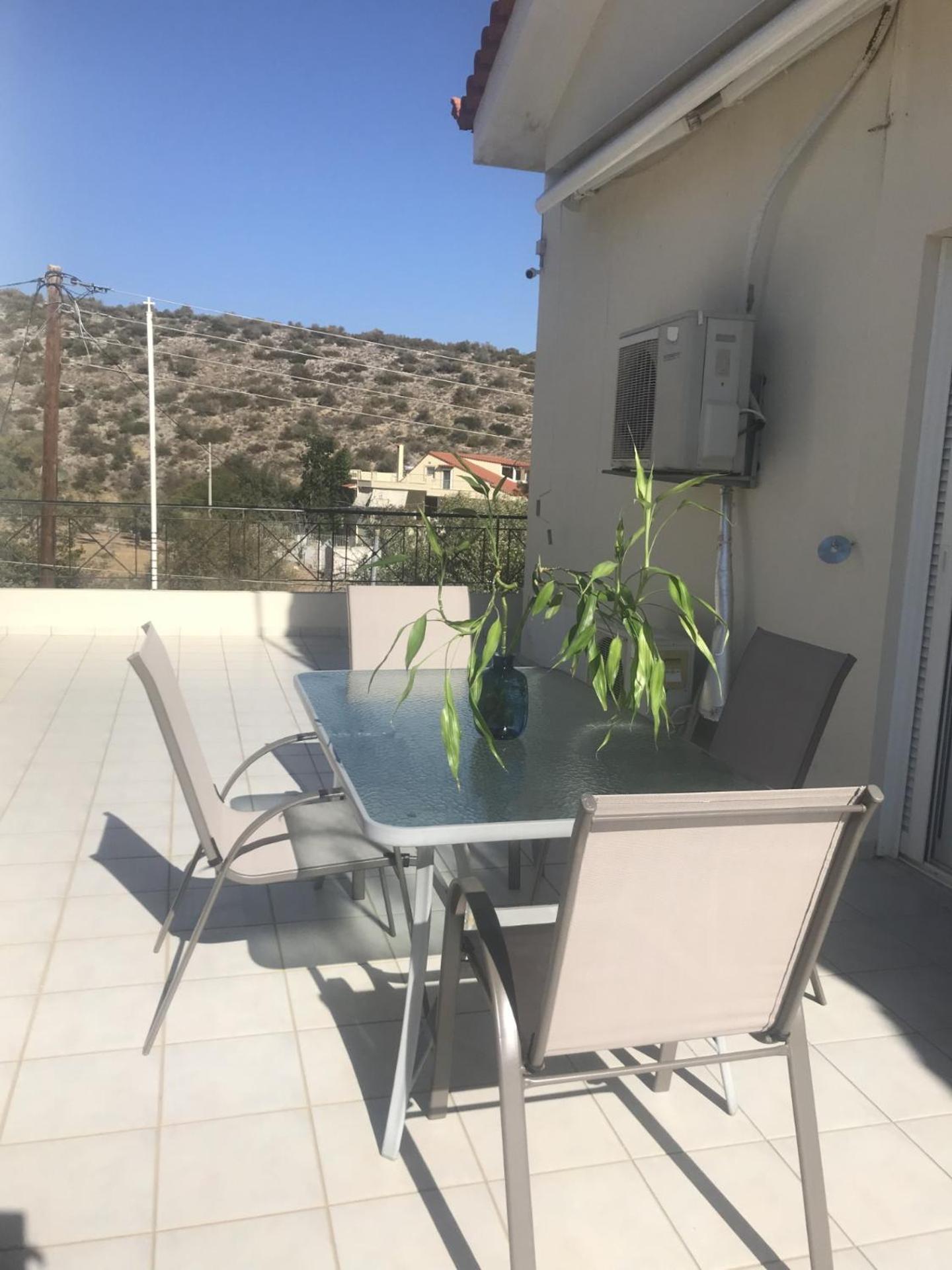 Beautiful Maisonette With A View To The Mountains And The Sea Agia Marina  Екстериор снимка